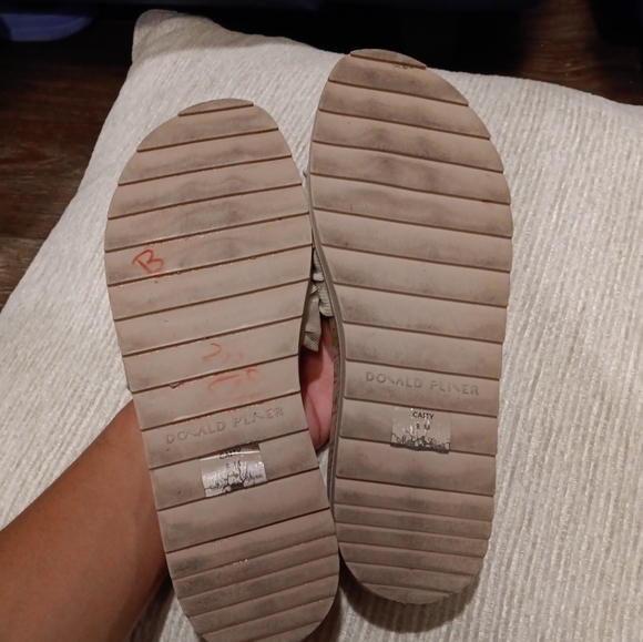 Donald Pliner Caity Stretch Fabric Platform Wedge Sandals US 8 M - Picture 5 of 5